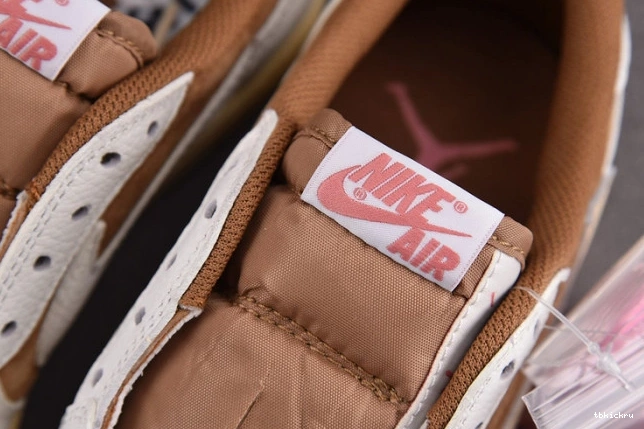 Rep TBkick DM7866-106 Low Travis Scott 1 AJ OG SP x 0824